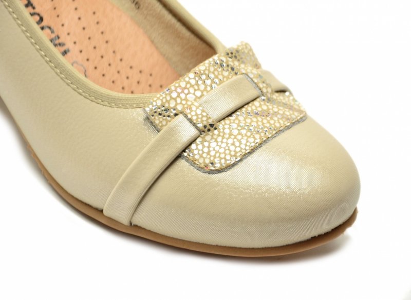 Czółenka złote 40 skóra POTOCKI 19409 beżowe na obcasie beż skórzane