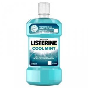 JOHN LISTERINE PŁYN COOLMINT 250 ml 