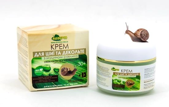 Krem do szyi i dekoltu dla skóry dojrzałej, zwiotczałej, suchej, z śluzem ślimaka, Adverso, 50 ml