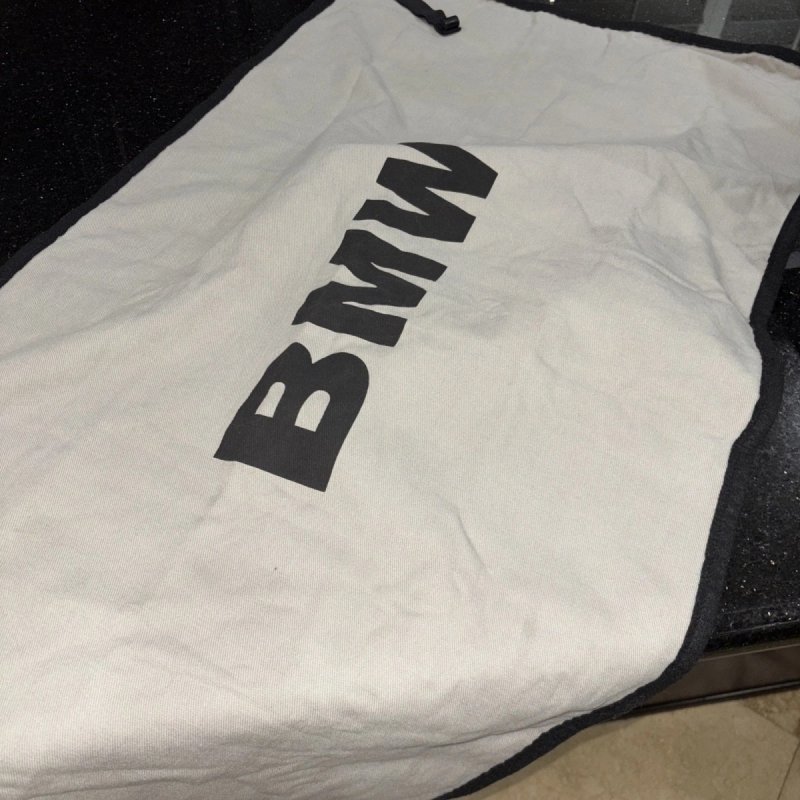 ORGINALNA OSŁONA TYLNEJ SZYBY  BMW Z3 ETUI POKROWIEC 8410559