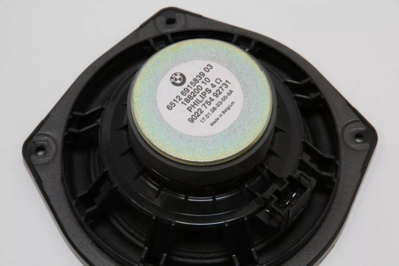 GŁOŚNIK NISKOTONOWY BASOWY BMW Z4 E85 E86 4 OHM 6915839 PRZEDNI 