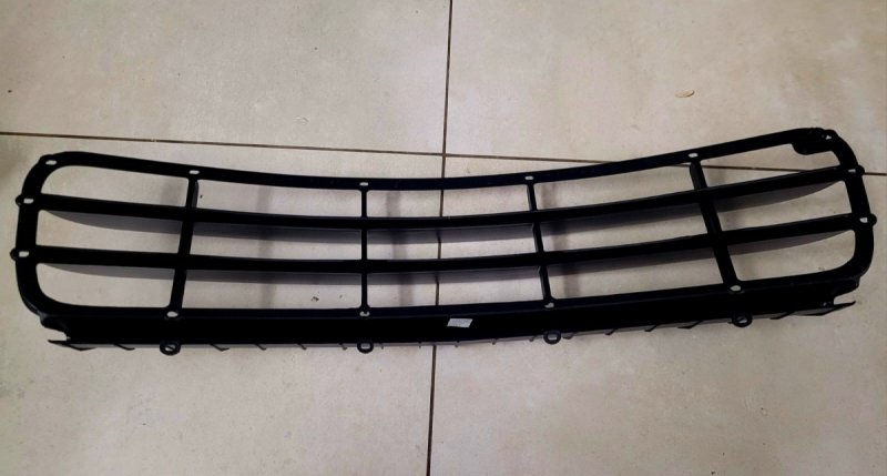 KRATKA ATRAPA ZDERZAKA PRZEDNIEGO BMW Z3 PRZÓD R6  8399335