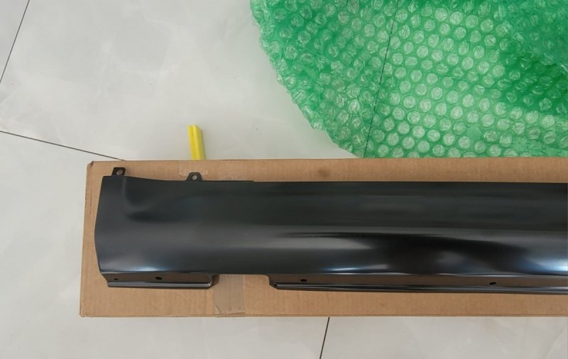 NAKŁADKA PROGOWA PRÓG PRAWY NOWY BMW Z3 ORYGINAŁ 8401406