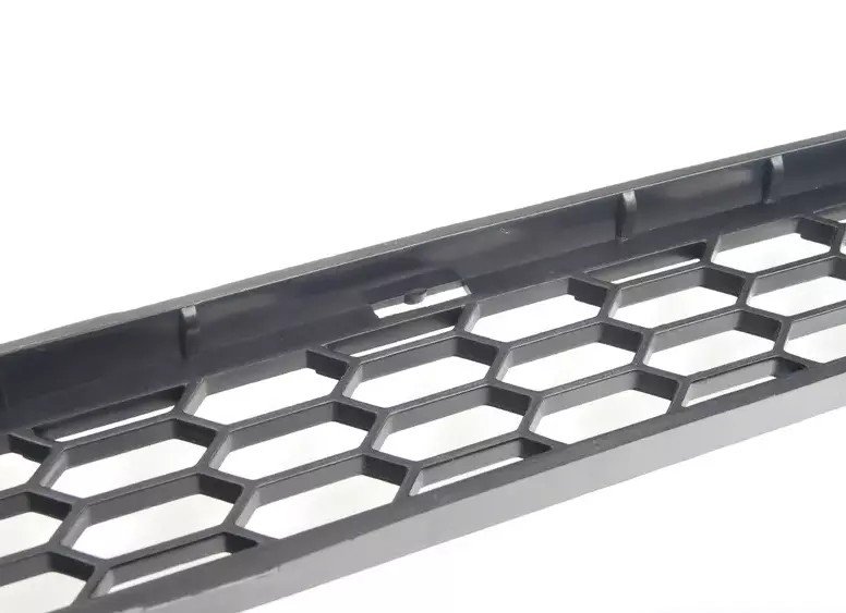 NOWA KRATKA ZDERZAKA Z4M BMW Z4 E85 ED86 TYŁ 8040081