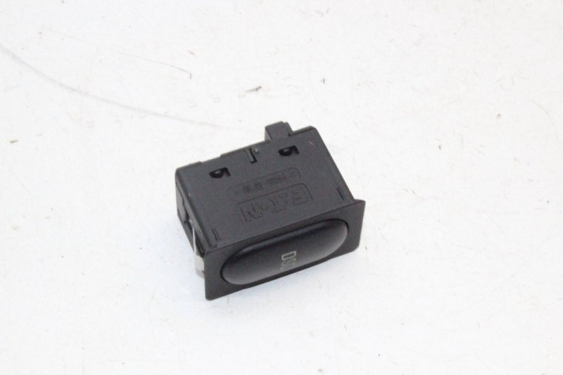 PRZEŁĄCZNIK WŁACZNIK DSC BMW Z3 LIFT KONTROLI TRAKCJI 8383446
