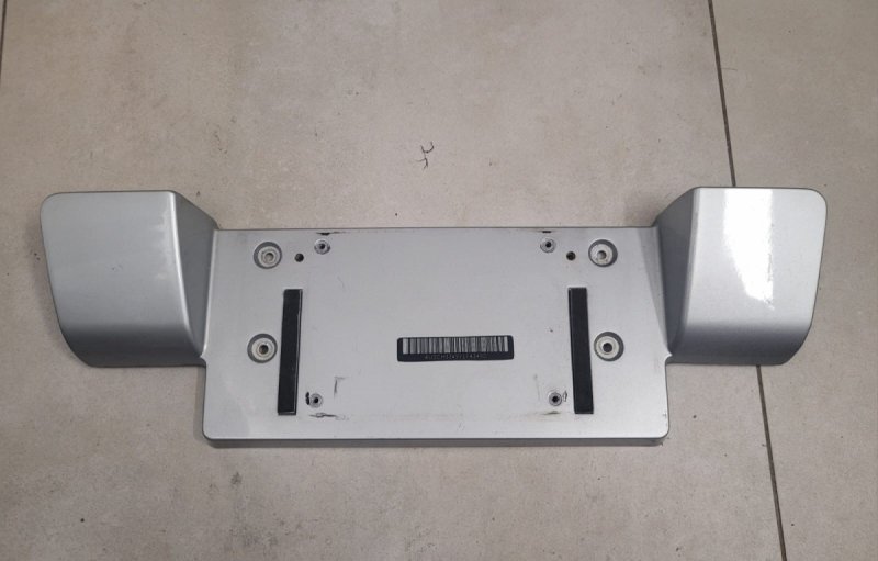 RAMKA PODSTAWA TABLICY REJESTRACYJNEJ USA BMW Z3 TYŁ TITAN 8410753