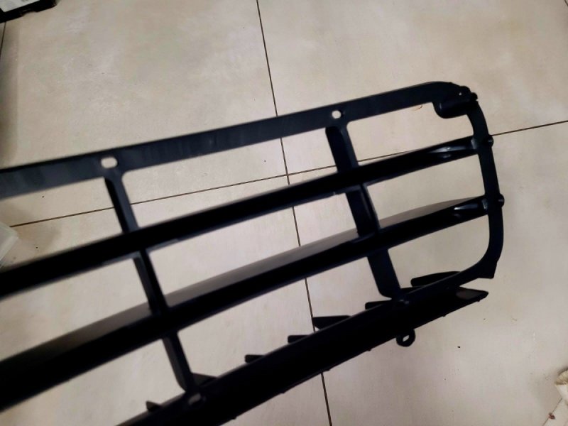 KRATKA ATRAPA ZDERZAKA PRZEDNIEGO BMW Z3 PRZÓD R6  8399335