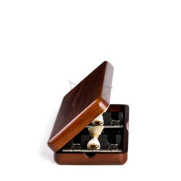 EM drewniane pudełko na 6 stroików fagotowych, kolor czerwony brąz
