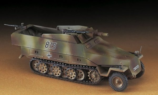 Hasegawa MT46-31146 Sd.Kfz 251/9 Stummel 1/72