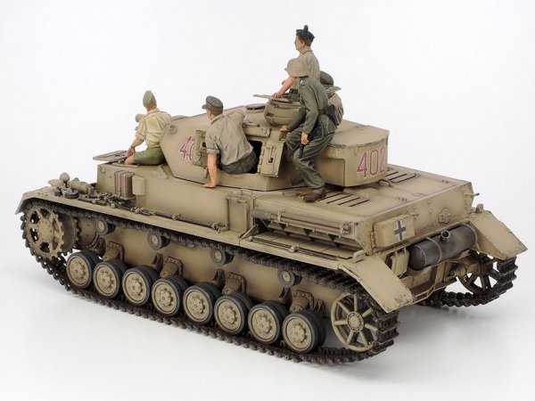 Tamiya 25208 1/35 German Tank Panzerkampfwagen IV Ausf.F &amp; Motorcycle Set &quot;North Africa&quot;