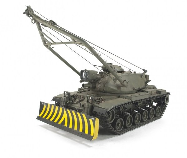 AFV Club AF35254 Combat Engineer Vehicle M728 1/35