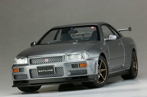 Fujimi 04666 1/24 ID285 Skyline GT-R V-specII Nür (w/NISMO front aero bumper) BNR34 type