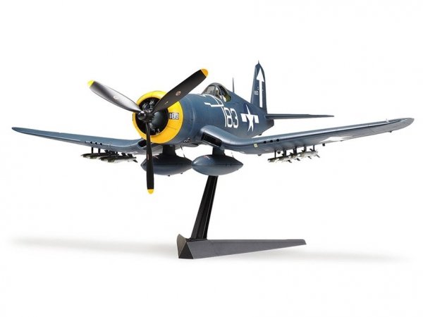 Tamiya 60327 1/32 F4U-1D Corsair