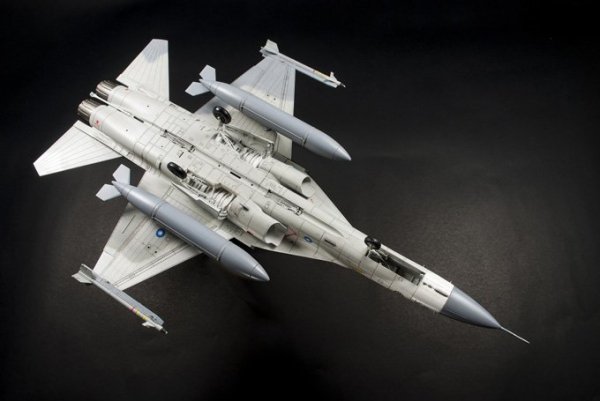 AFV Club AR48108 1/48 IDF F-CK-1C 1/48