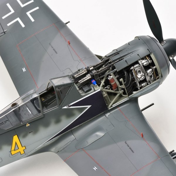 Zoukei-Mura SWS3221 Focke Wulf Fw 190 A-4 Siegfried Schnell 1/32