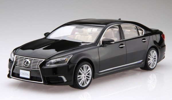 Fujimi 039251 1/24 ID-97 Lexus LS600hL 2013