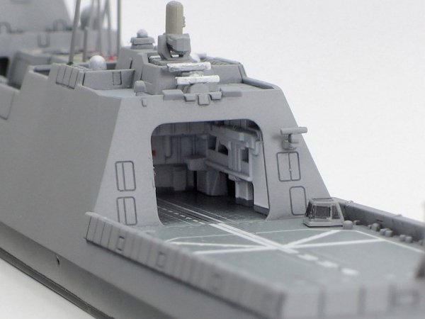 Tamiya 31037 1/700 JMSDF Defense Ship FFM-1 Mogami