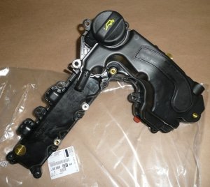 ORIGINAL  Ventildeckel Abdeckung + Dichtung   CITROEN PEUGEOT PARTNER BERLINGO III 1.2VTI    9808923780