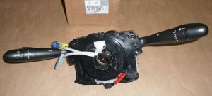 ORIGINAL Schalter Blinker Citroen Peugeot C2 C3 307 , 98070053XT