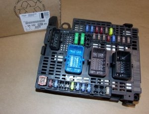 Original Sicherungskasten BSM-Module Peugeot 508 2010-2018 ,  9810296480  ,  BSM Z06