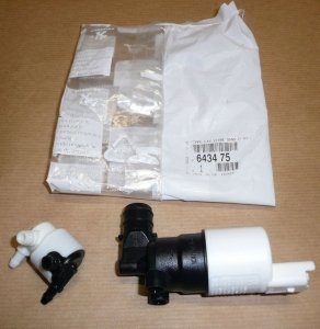 ORIGINAL Citroen Peugeot Renault Waschpumpe Waschwasserpumpe Wischerpumpe vorne , 643475