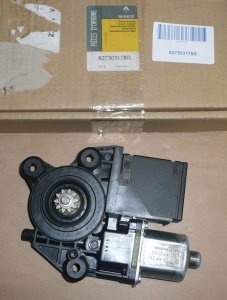 ORIGINAL Fensterhebermotor Rechts Hinten Renault Scenic 3 , 827303178R ,  827300005R