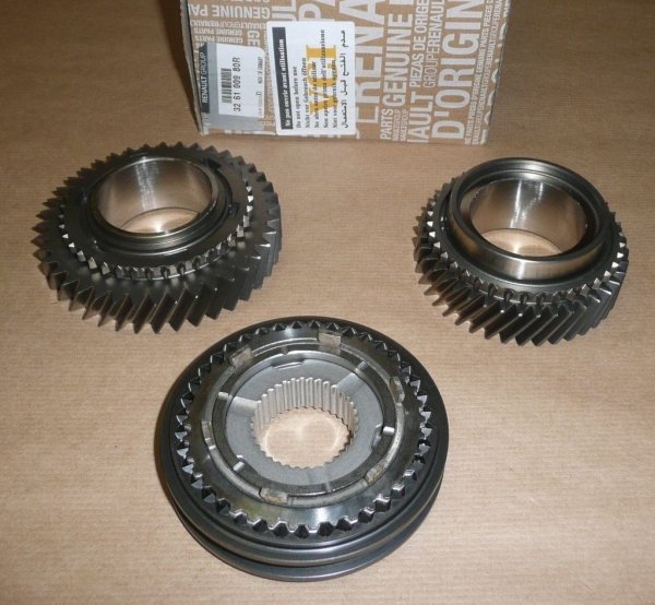 ORIGINAL Synchronring Synchronisierung + Getriebering Gangrad 3/4gang 43/40 Zähne RENAULT MASTER    326100980R