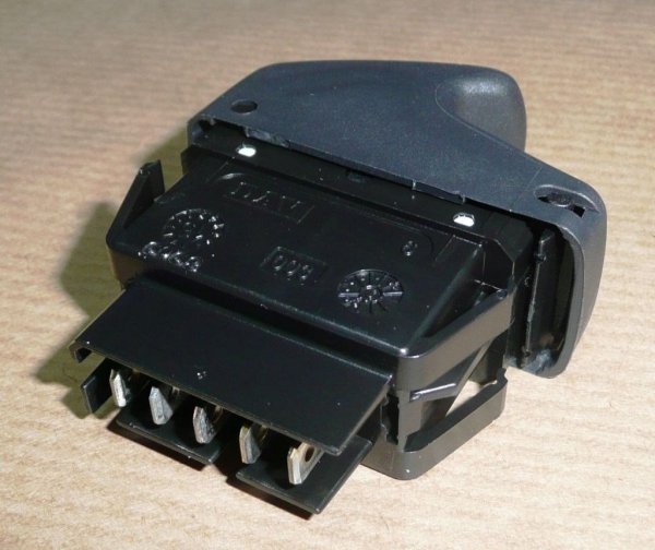8200467793