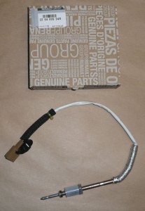 Original Capteur de température des gaz d'échappement pour RENAULT MEGANE III 1.5 1.6 dCi , 226400994R