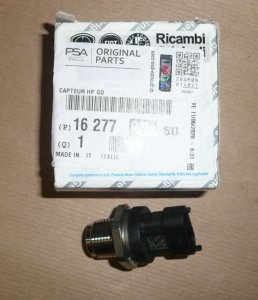 Capteur de pression de carburant Citroën Jumper III 3.0HDI Peugeot Boxer III 145/155/175 FAP EURO 5  ,  1627700480