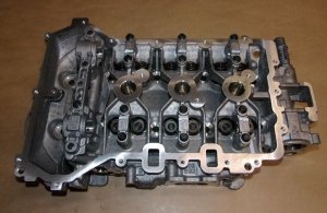 CULASSE MOTEUR CITROEN C1, PEUGEOT 108 1.2 VTI |}16 CITROEN C3, C4 CACTUS, C-ELYSEE, DS3, PEUGEOT 2008, 208, 301, 308 1.2 THP , 