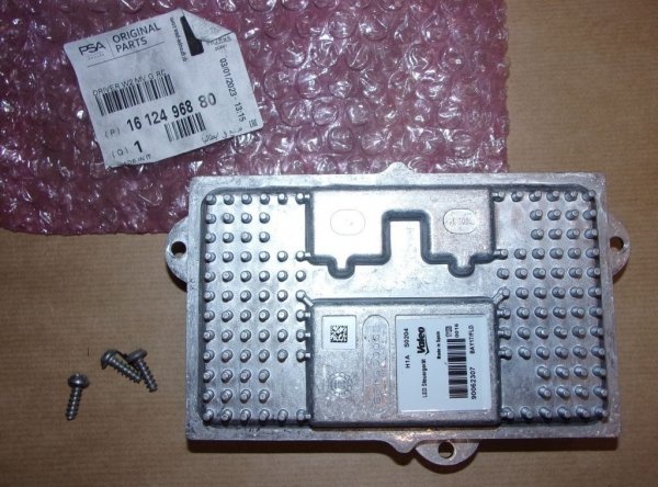 Module de phare Peugeot 508 gauche.  ,  1612496880