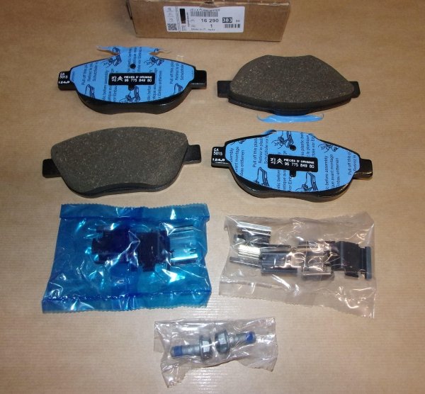 Plaquettes de frein Citroën C3 Aircross, Peugeot 2008 avant Citroën C4 Cactus  ,  1629038380