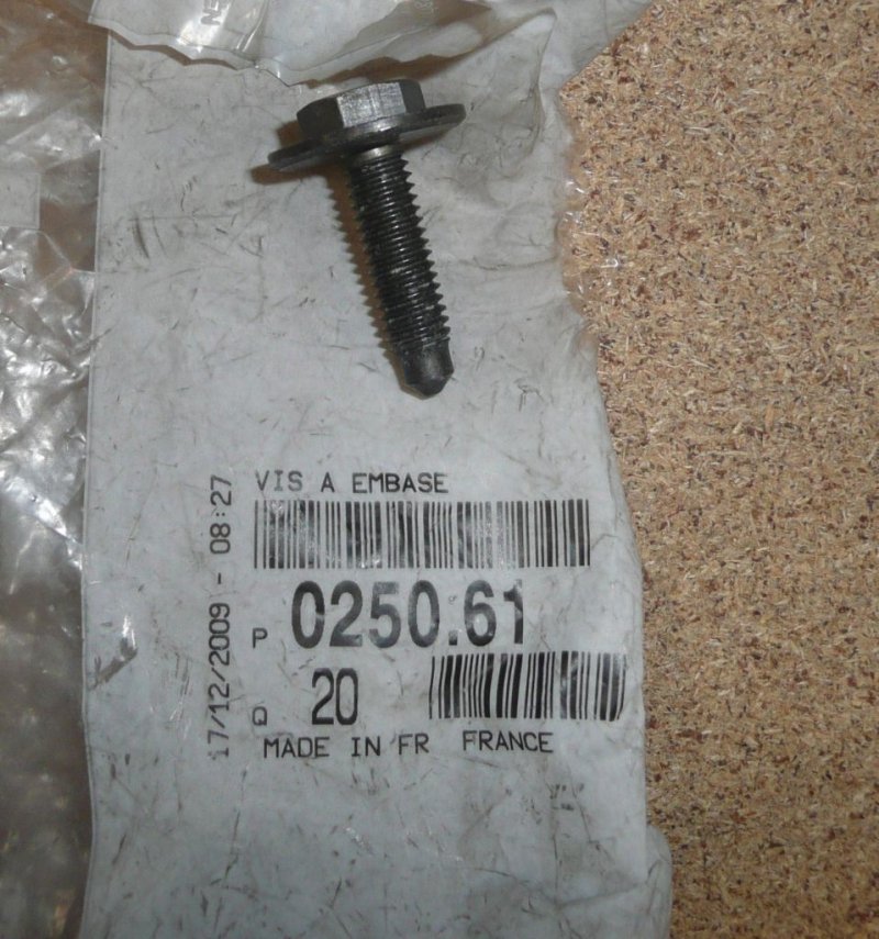 Boulon de couvercle de culasse Citroën C4 Picasso, 0250.61, 025061