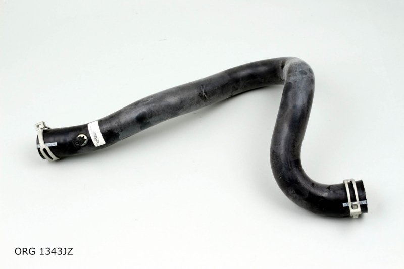 Pièce d’origine durite de refroidissement pour Citroën / Peugeot 1.8-2.0 16V supérieure, 1343JZ , 1343.JZ