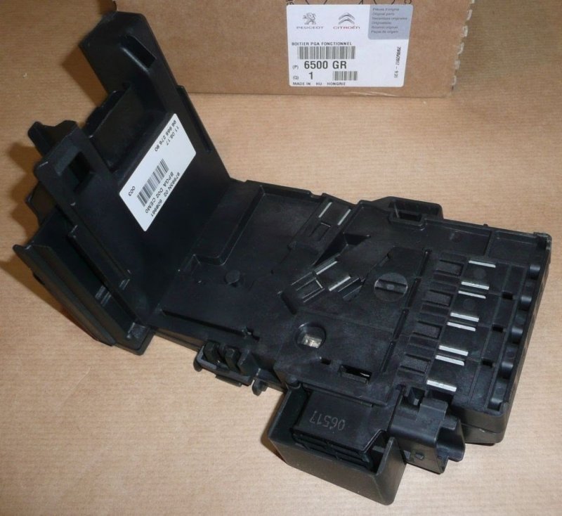 Boîte à fusibles Boîte à relais Citroën Peugeot C4 C4 Picasso 308 3008 5008 6500GR, 6500.GR