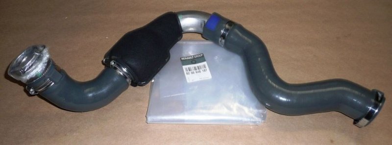 Original  Conduit d'air de suralimentation Renault Trafic II 2.5DCI , 8200648187