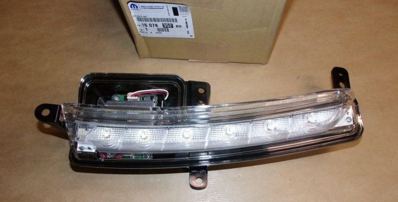 FEU DE JOUR LED Citroën C4 AIRCROSS DROIT POUR CONDUITE DE JOUR ,  1607835280