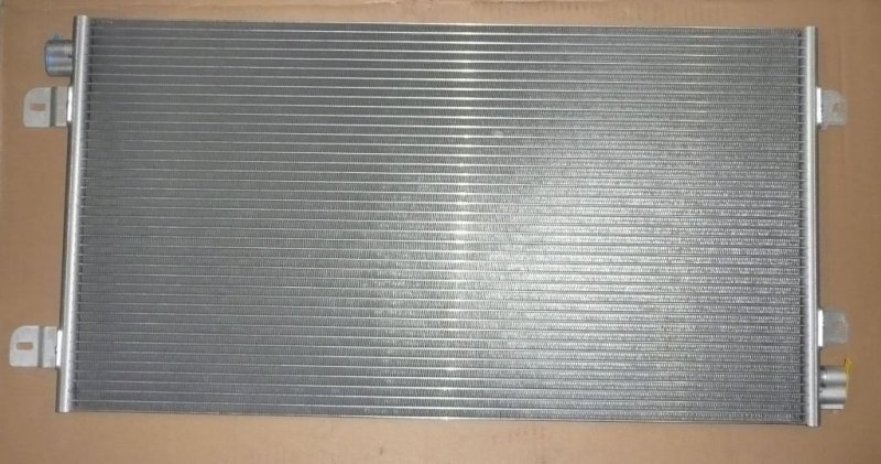 Original  Condenseur de climatisation Renault Master II (radiateur de climatisation) ,  7701057122