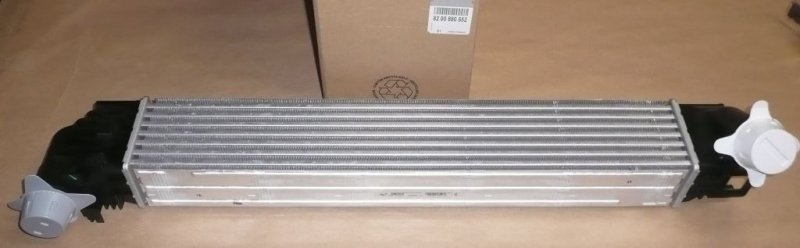 Original  Refroidisseur d'air Dacia Duster (intercooler) , 8200880552