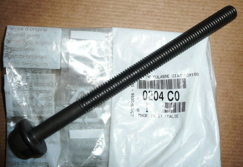 Boulon de culasse moteur Citroën Jumper III 2.2 HD, 0204.C0, 0204C0