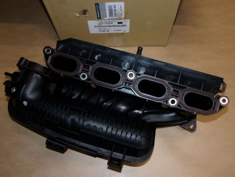 Collecteur d'admission Renault Clio IV 1.6TCE, 14001KB00B, 