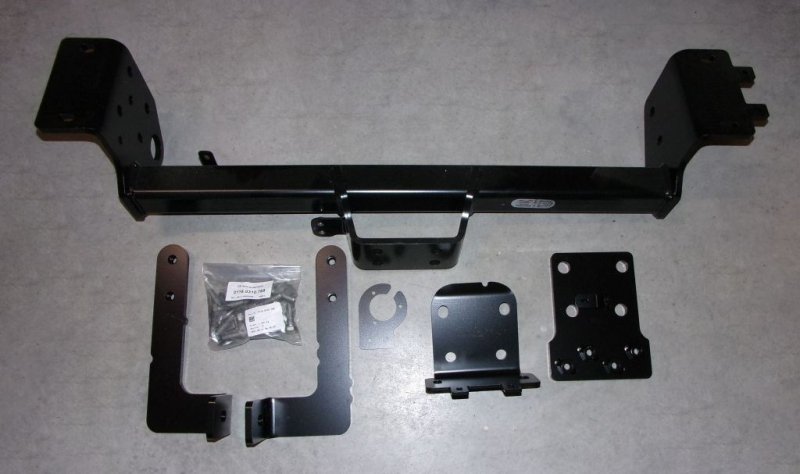 Original  Crochet d'attelage Renault Master III , 8201288615