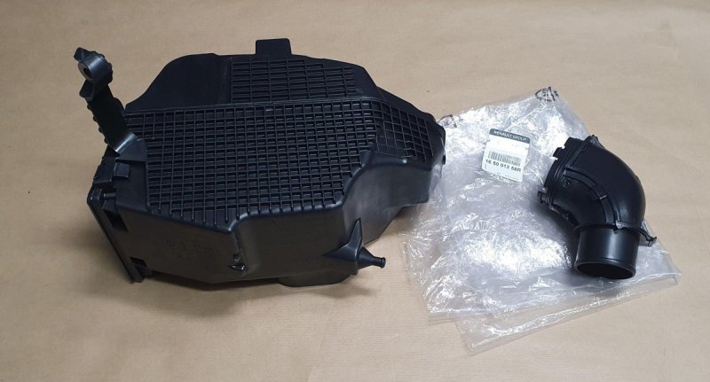 Boîtier de filtre à air Renault Clio IV 1.5DCI 13|}, 165001258R, 