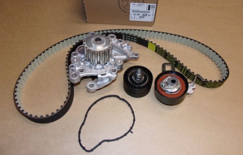 Original  Kit de distribution complet avec pompe Citroën Berlingo 1.5HDI Citroën C3, Citroën C3 Aircross, Citroën C4, Citroën C4 Cactus/Picasso/Spacetourer, Citroën C5 Aircross, Citroën C-Elysee, Citroën Jumpy IV, Peugeot 208, Peugeot 2008, Peugeot 301,