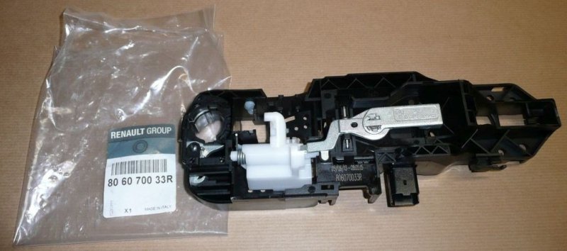 Poignée de porte gauche d'origine Renault Megane III, 806070033R, 806070033R