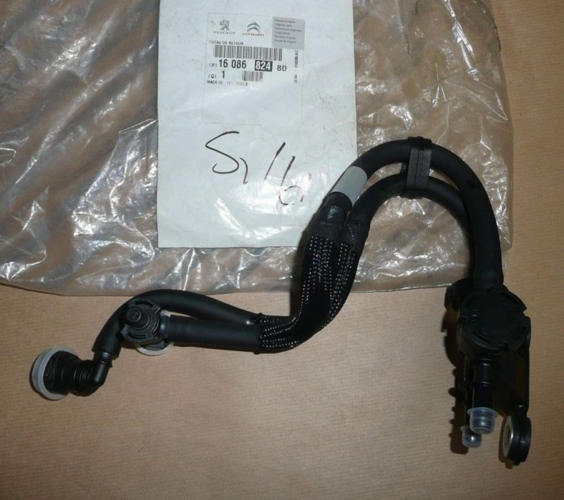 Tuyau de carburant d'origine Citroën Jumper Peugeot Boxer Ducato III 2.2 HDI , 1369854080 , 1608682480