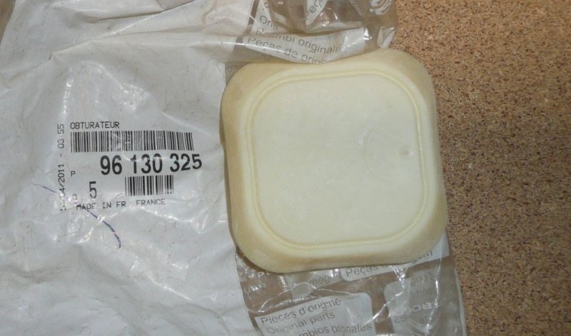 Original   BOUCHON DE PLANCHER Citroën Xantia Deuxième Génération ,  96130325