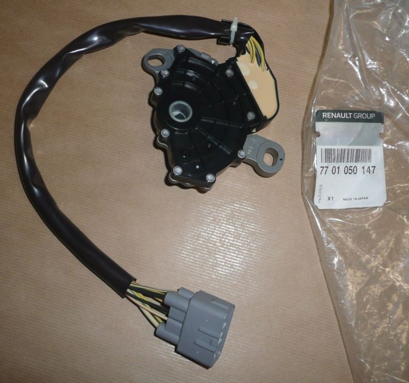 Original Unité de commande de boîte de vitesses Renault Espace IV ,  7701050147