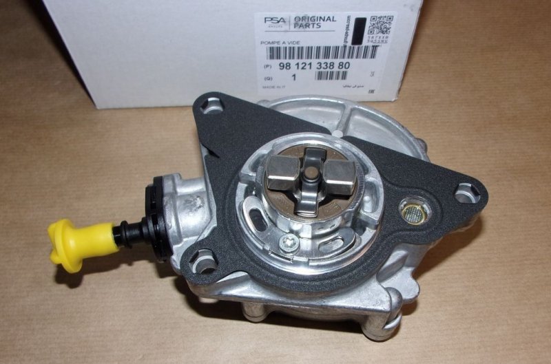 Pompe à vide Citroën 208 II 1.2THP, 9812133880, 9812133880, 
